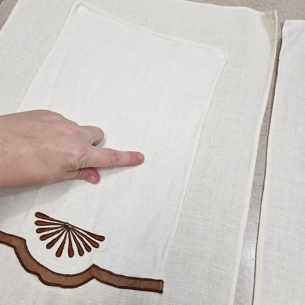 Constance Leitering MCM Linen Dish Towel Set Hand Embroidered Barcelona 70s 60s‎
